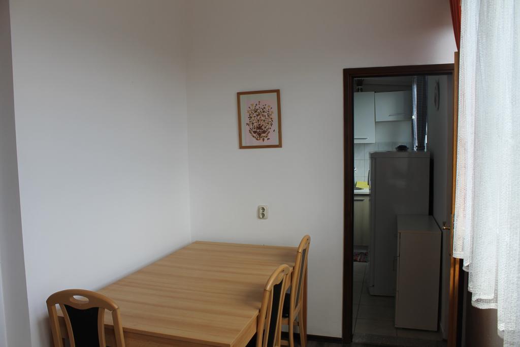Apartment Nera Пула Екстер'єр фото